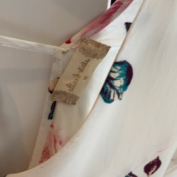 White Floral Maxi Dress - Picture 5 of 6